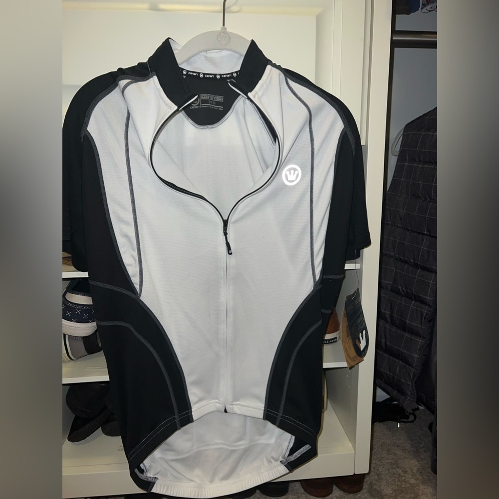 Brand new canari cycling Jersey